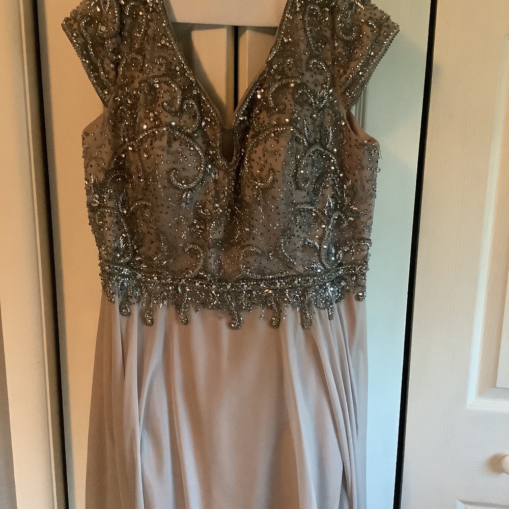 Mother of the bride dress